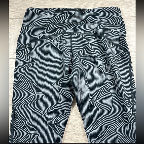 Nike Zen Epic Run Tight Leggings - Picture 5 of 14